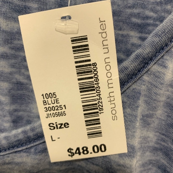 JACK top with tie accent - Picture 3 of 4